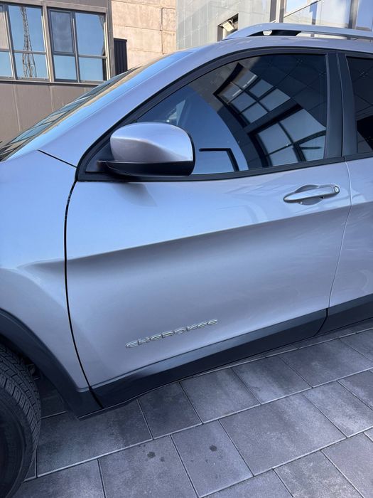 Jeep Cherokee KL 2020