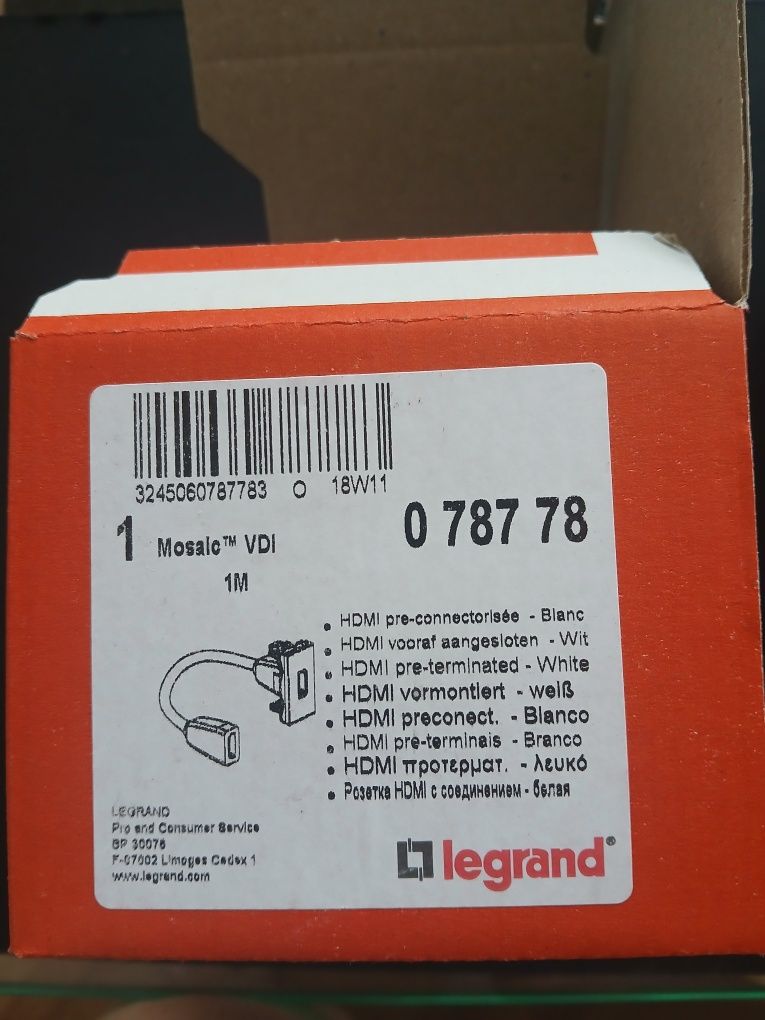 Legrand gniazdo HDMI typu A z przewodem 078778