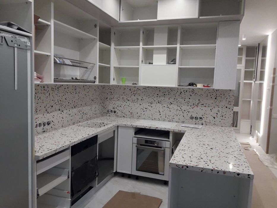 ПІД КЛЮЧ‼️Камʼяні стільниці Штучний камінь для кухні • Столешницы