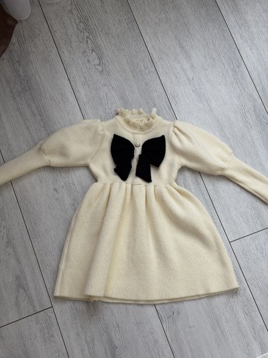 Дитяча сукня тепла