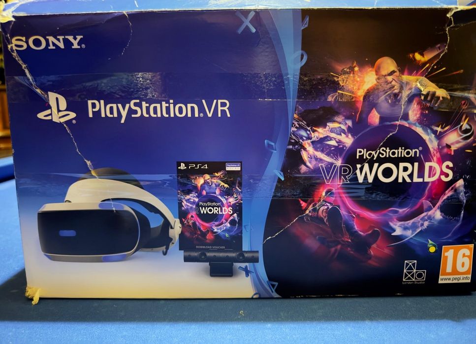 PS4 500GB + 6 jogos + 2 comandos+ VR