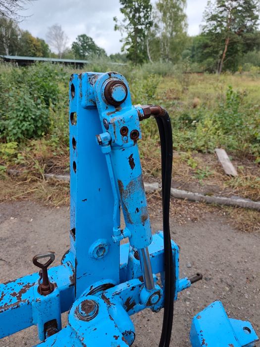 Плуг оборотний Lemken Opal 090 / 90 Лемкен опал на МТЗ