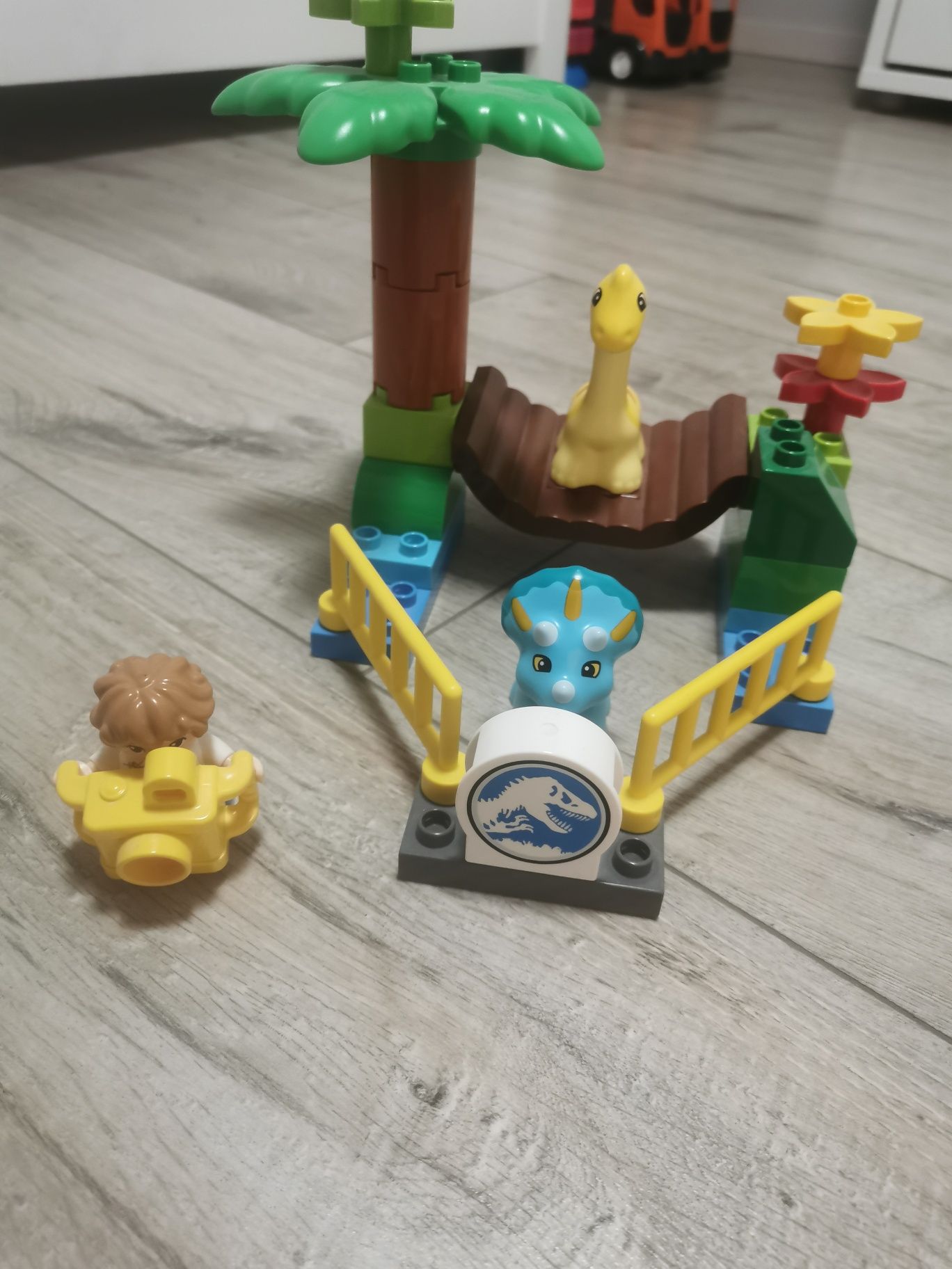 Lego Duplo "Łagodne olbrzymy" zestaw numer 10879