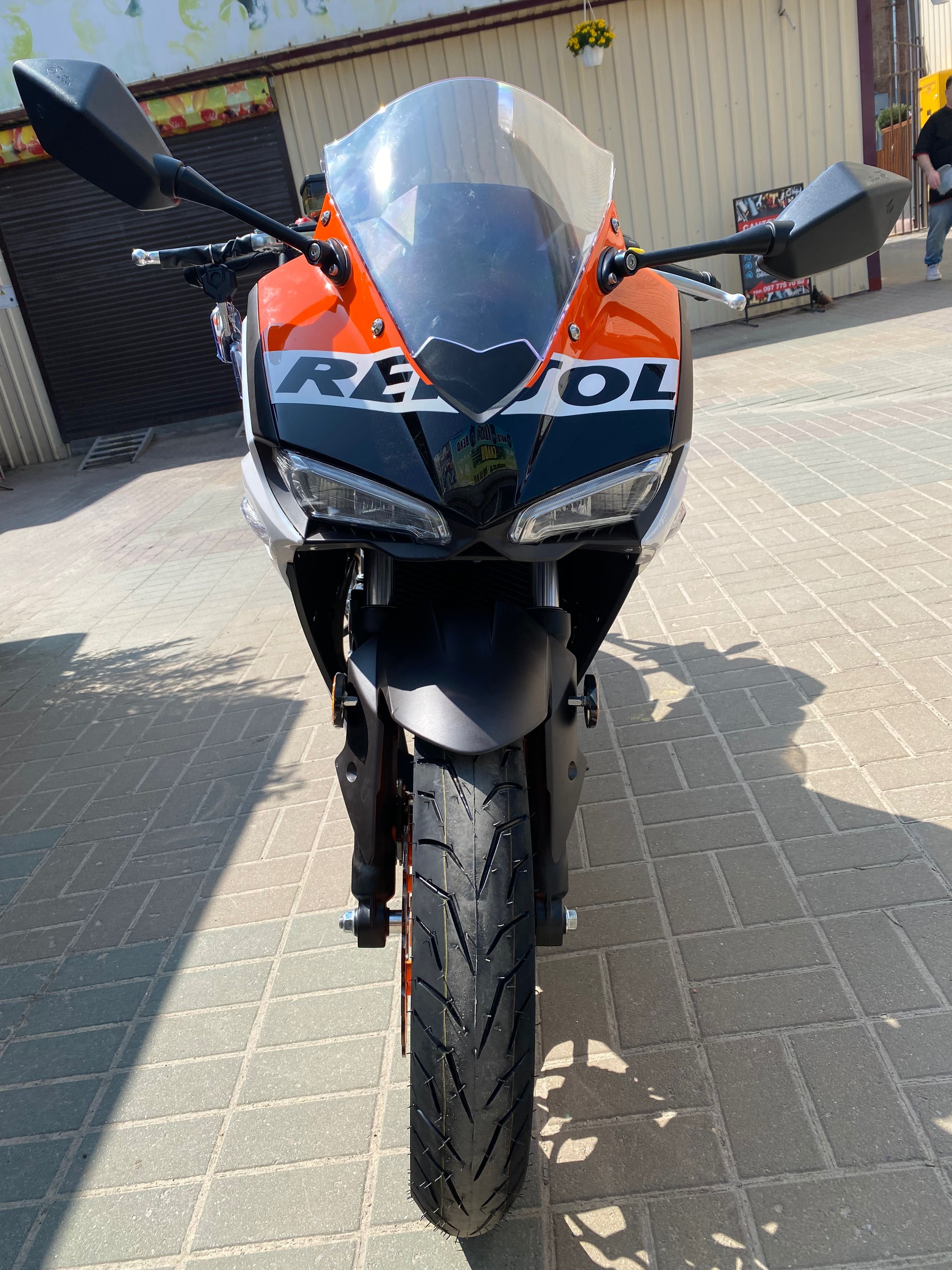 Нові мотоцикли “Motoleader ML 250CBR” 2023 року