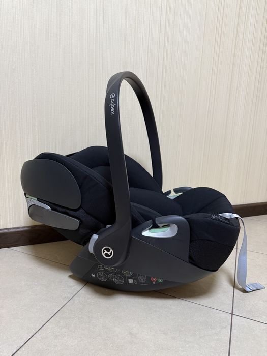 Автокрісло Cybex Cloud T i-size Sepia Black + адаптери