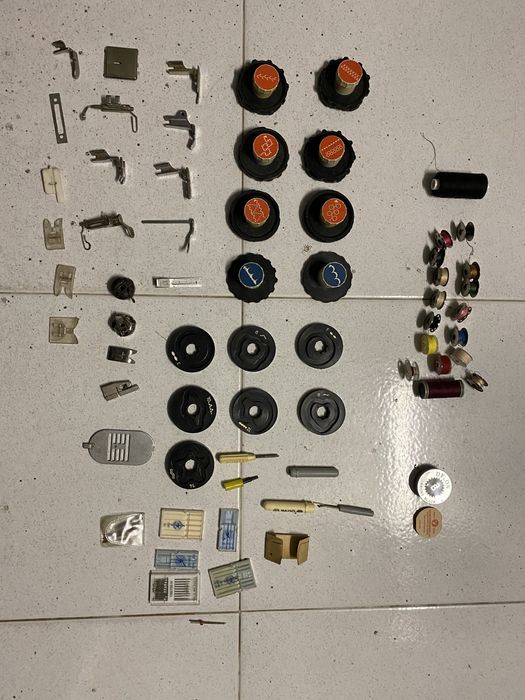 Oliva Maquina de costura electrica com Pedal