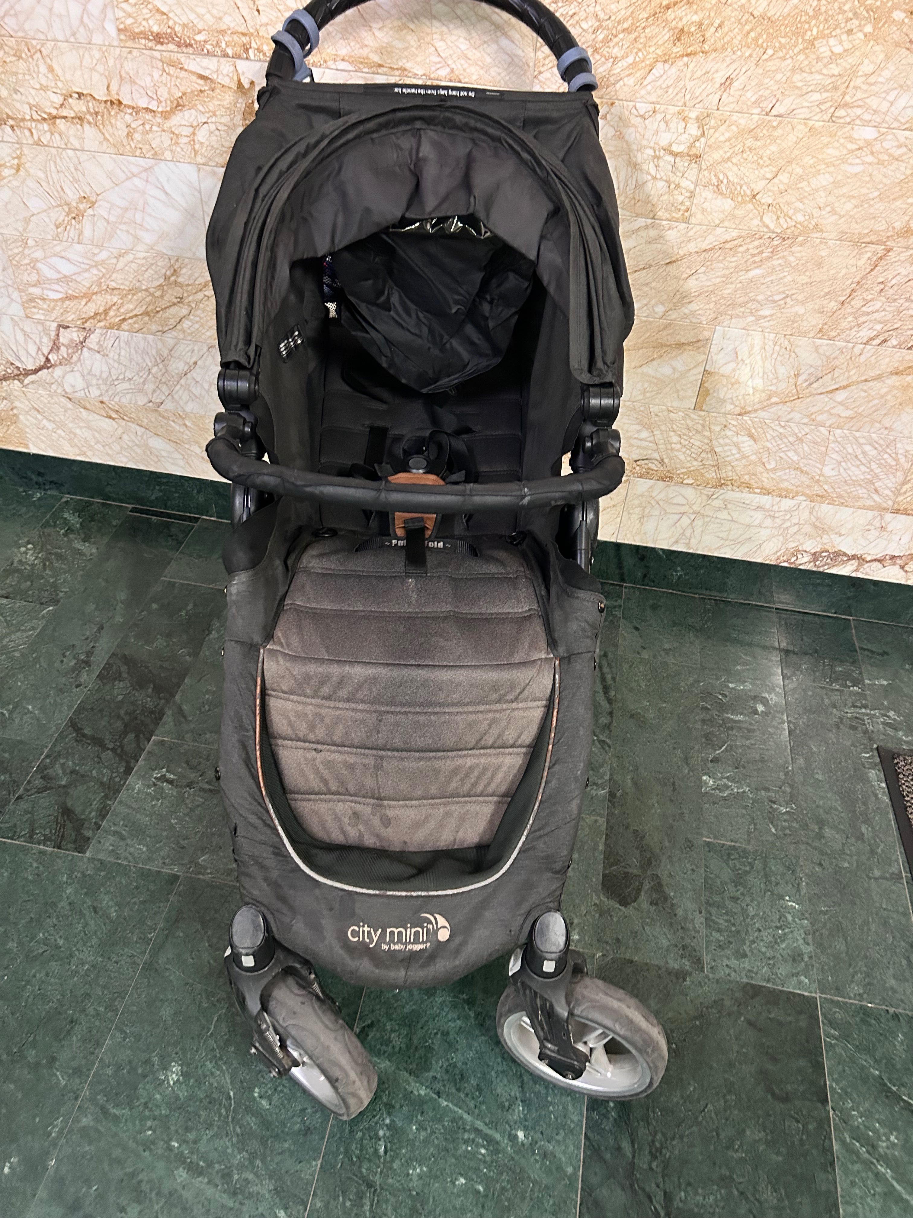 Wózek dziecięcy Baby Jogger city mini 4w