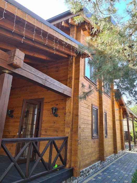 Продам дом в Обуховке сосновый лес,река(пляж)