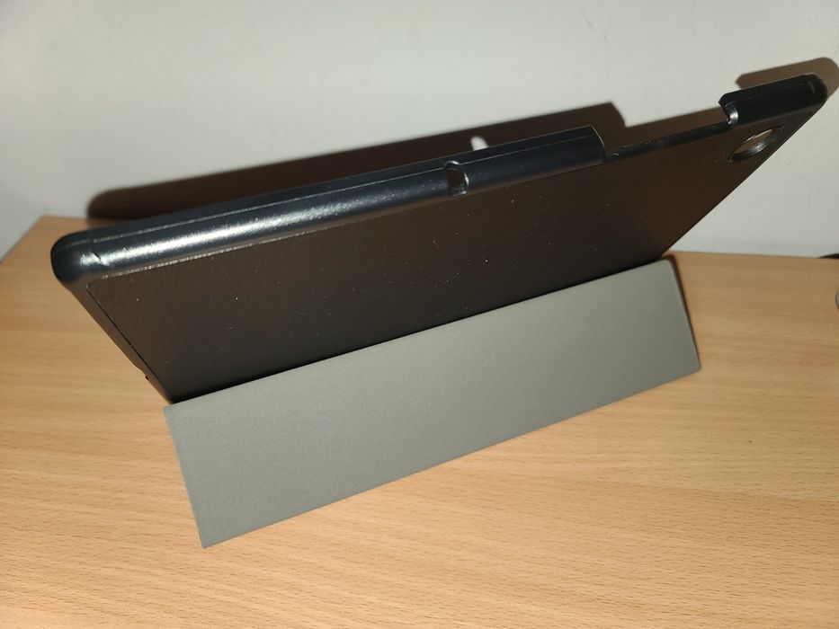 Чехол Zarmans для планшета Samsung Tab A8 (10.5) (X200 / X205). Новый!