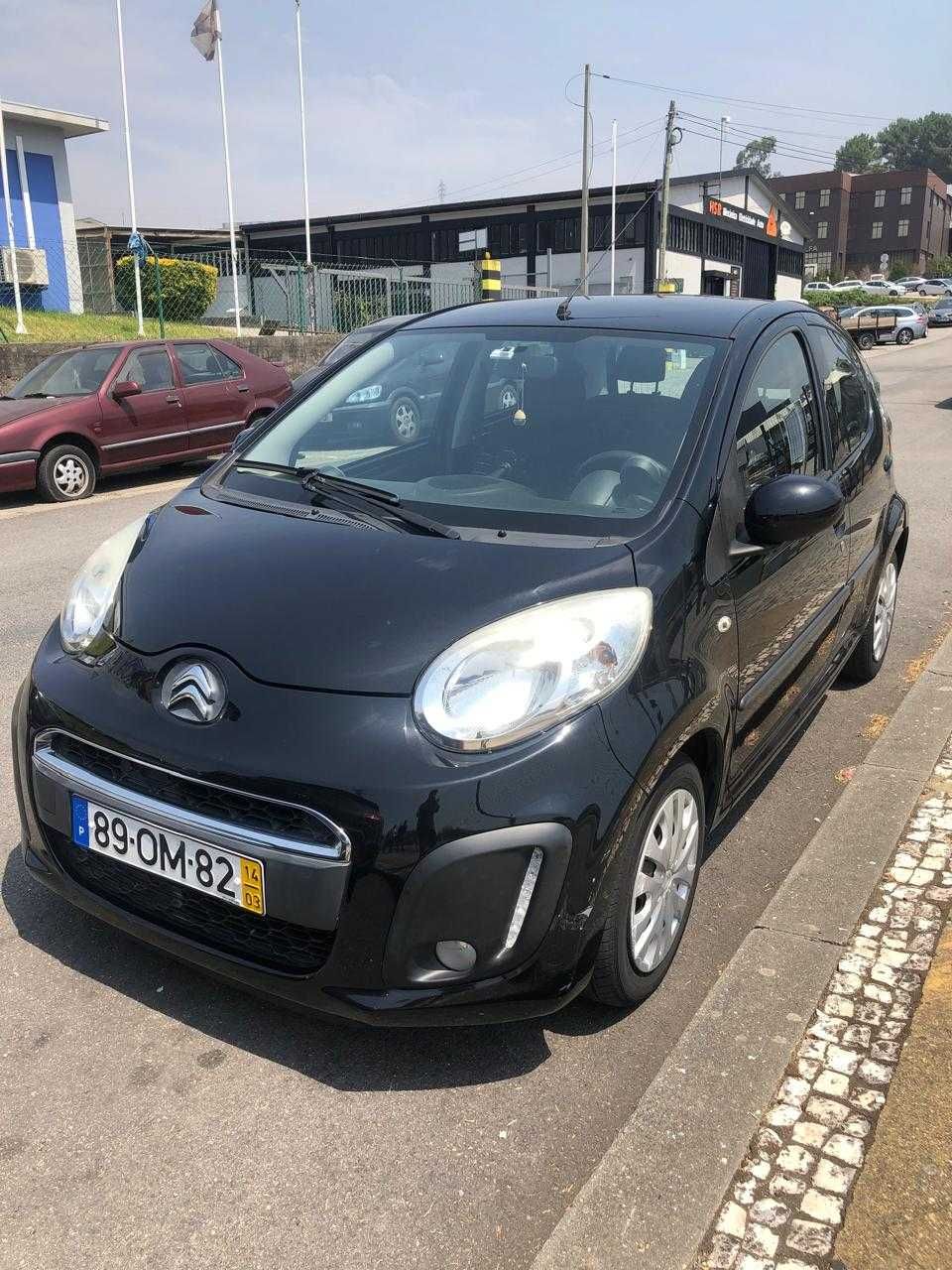 Citroen C1 - ano 2014, automático, ar condicionado, vidros elétricos.