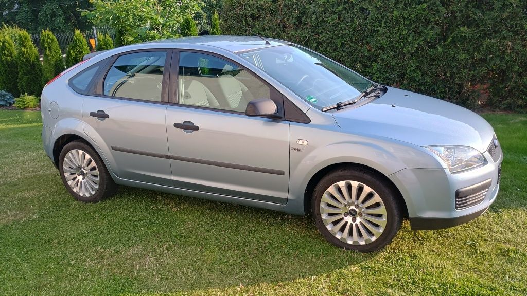 Ford Focus MK2 1.6 benzyna BDB stan Klima Alu