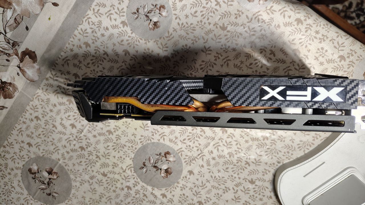 відеокарта rx580 XFX