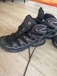 Buty Salomon trekkingowe w rozmiarze 43.