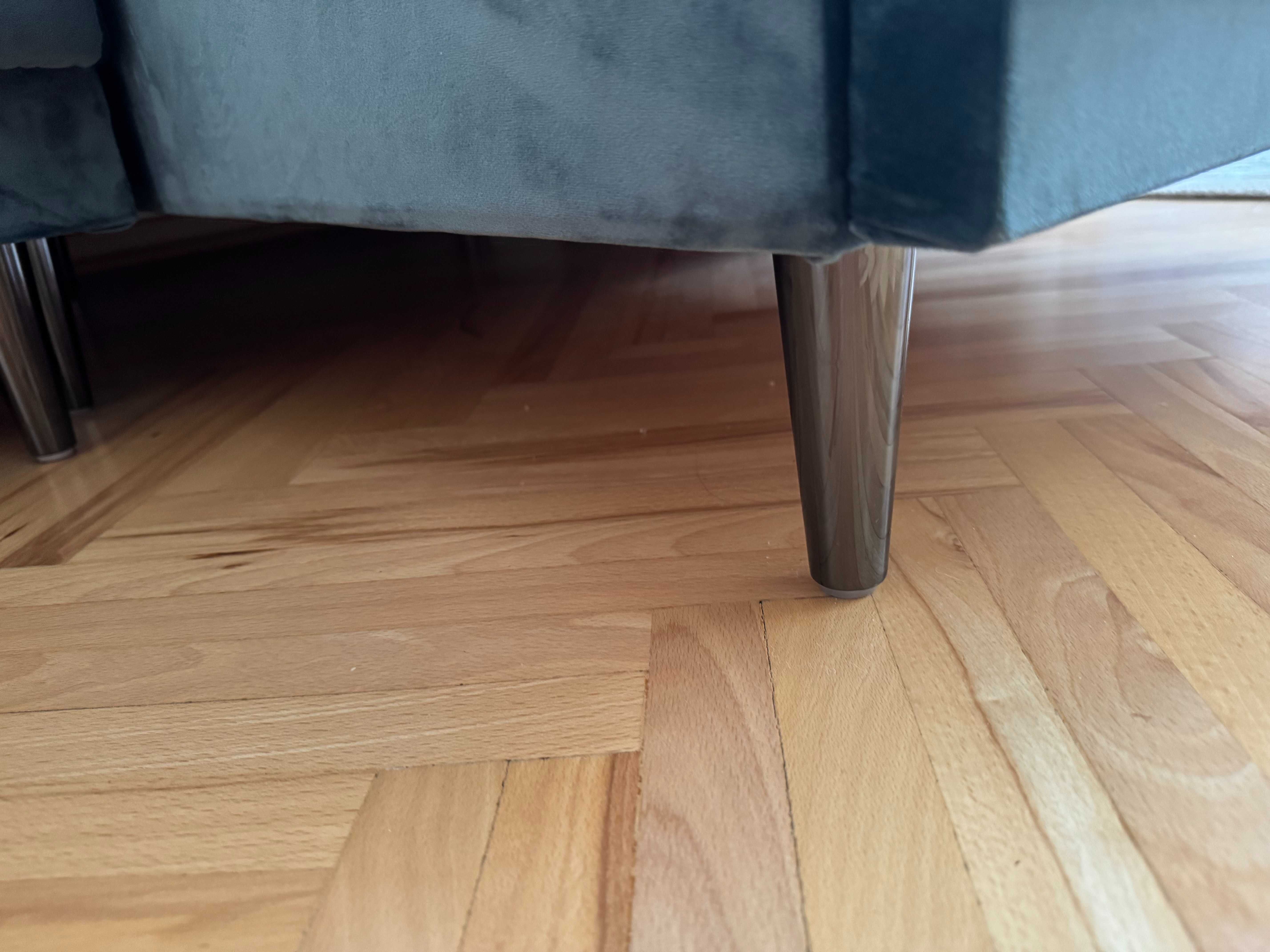Sofa narożnik z funkcją spania w kolorze butelkowej zieleni Westwing