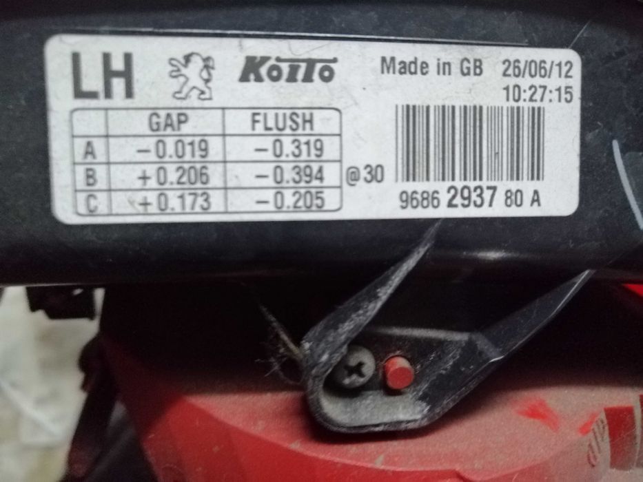 farolim tras esq peugeot 508 I