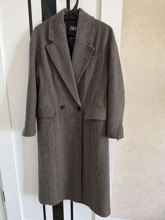 Пальто Zara жіноче 50% шерсть