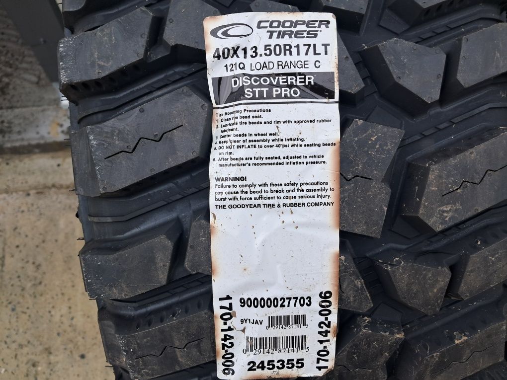Резина всесезонна, НОВА, 40х13.50 R17 Cooper Discoverer STT PRO
