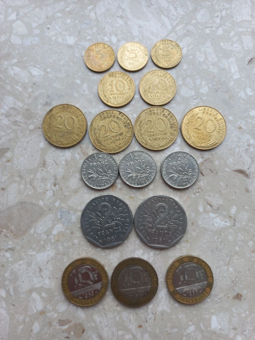 Francja - Zestaw 40 historycznych monet obiegowych (V Republika)