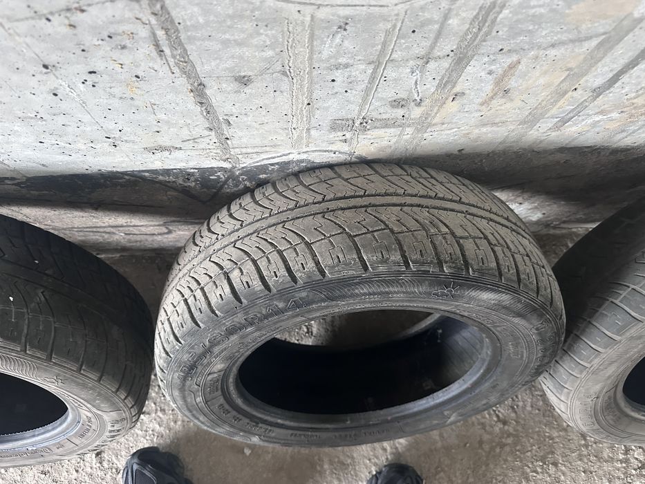 Продам Шини 185/60 R14