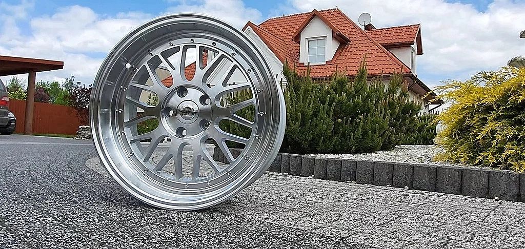 Felgi Spot do Bmw E36 E46 E90 E92 F30 F10 Rant 18