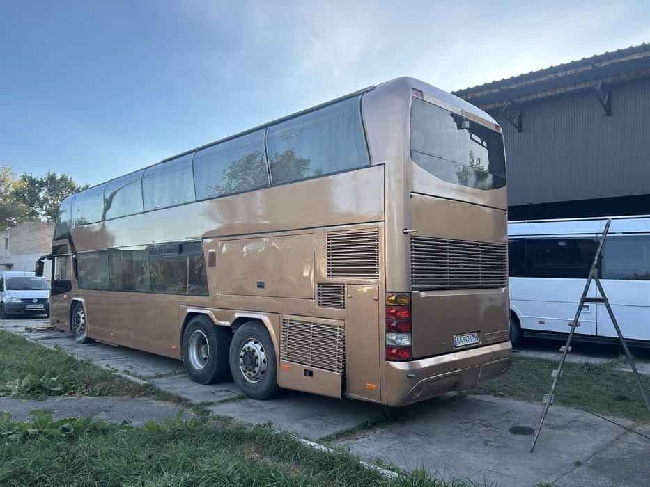 Neoplan 122 NEOPLAN 122