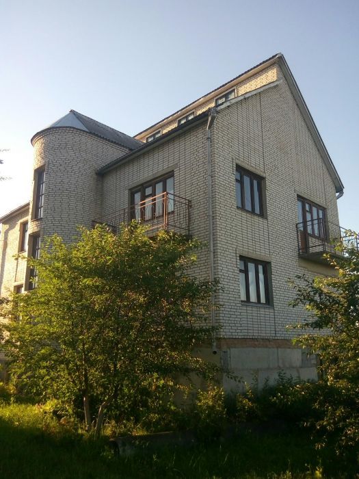 Продам дом на ПОЛЕ ЧУДЕС