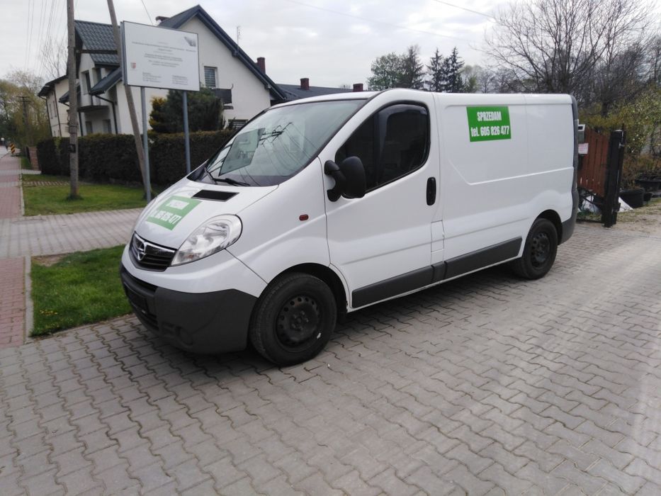 Opel Vivaro 2011r. 2.0 114km