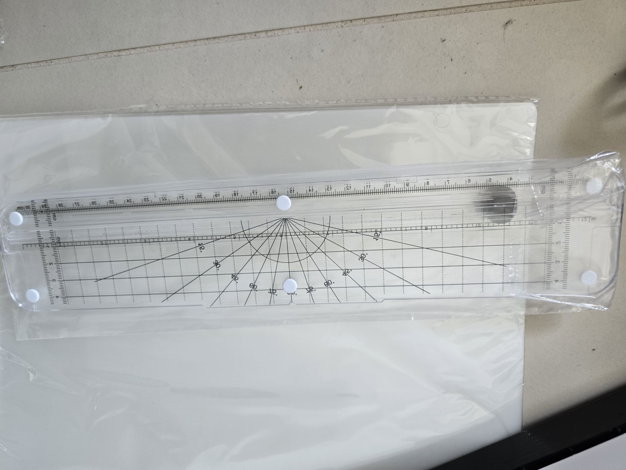 Biały laminator Nowy z wkładkami. Polecam!