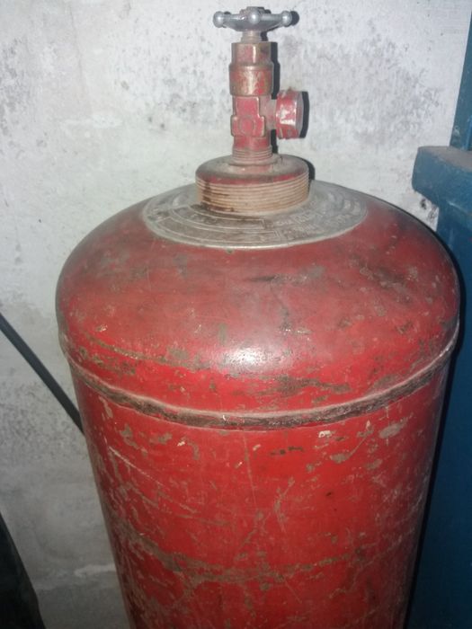 Газовый балон 50,7л