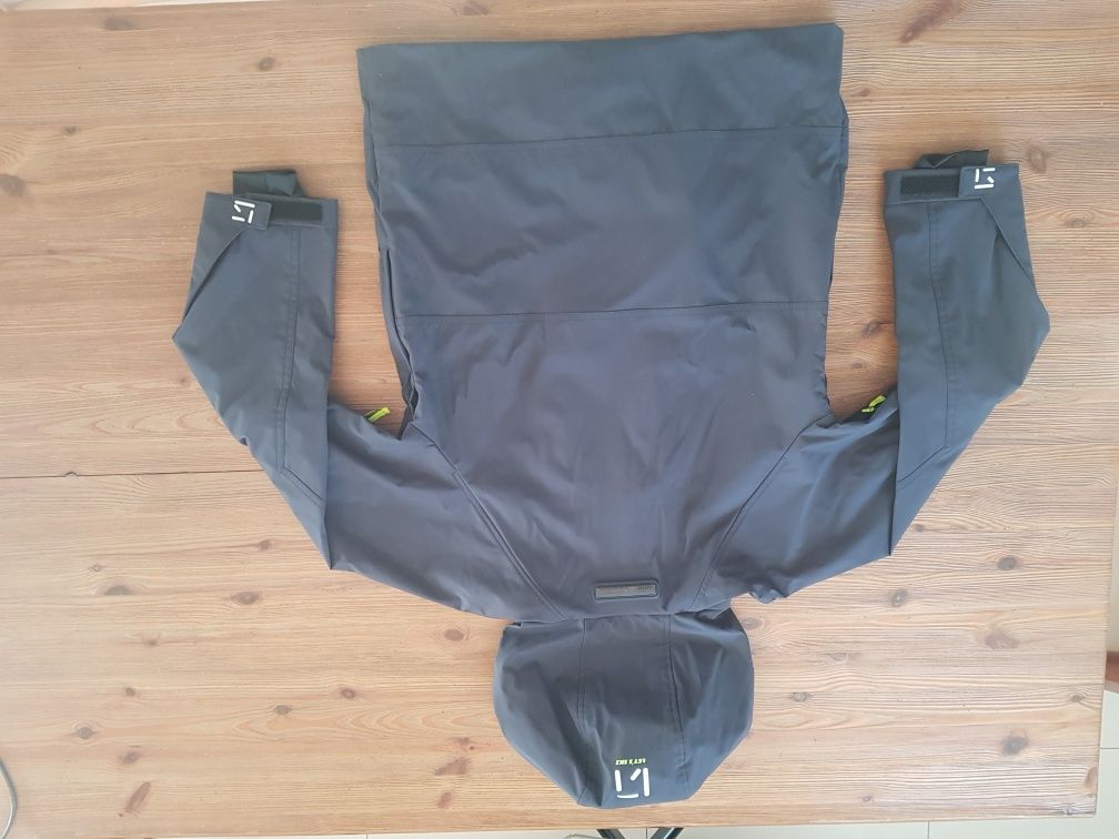 Nowa kurtka 152 cm narciarska Zara Recco