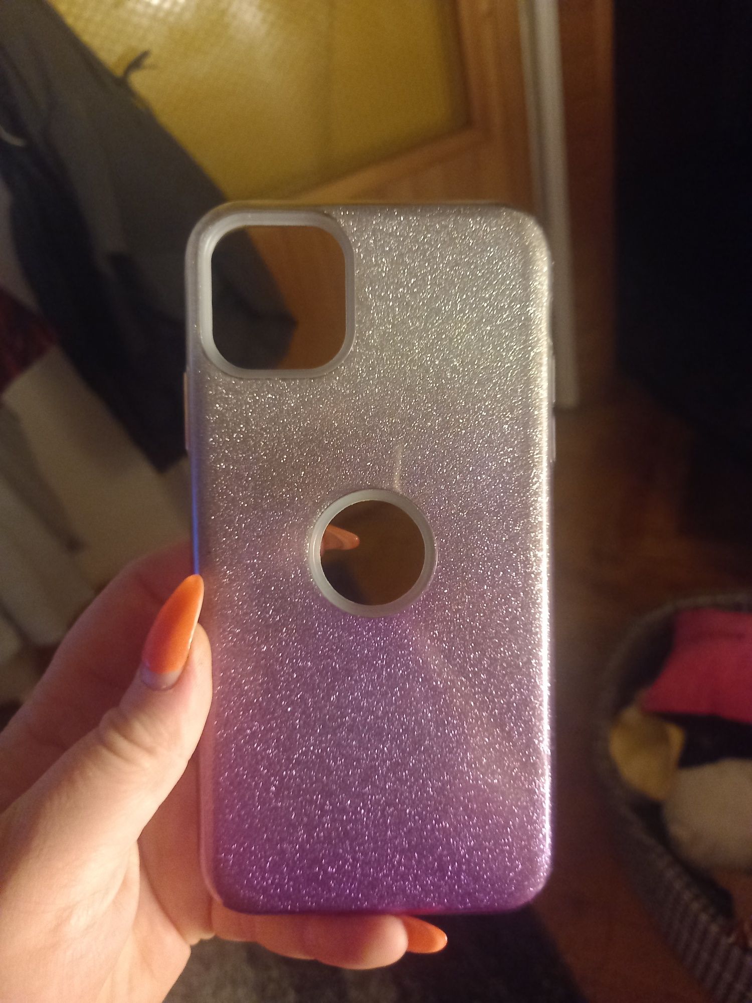 Sprzedam etui iphone 11 pro max