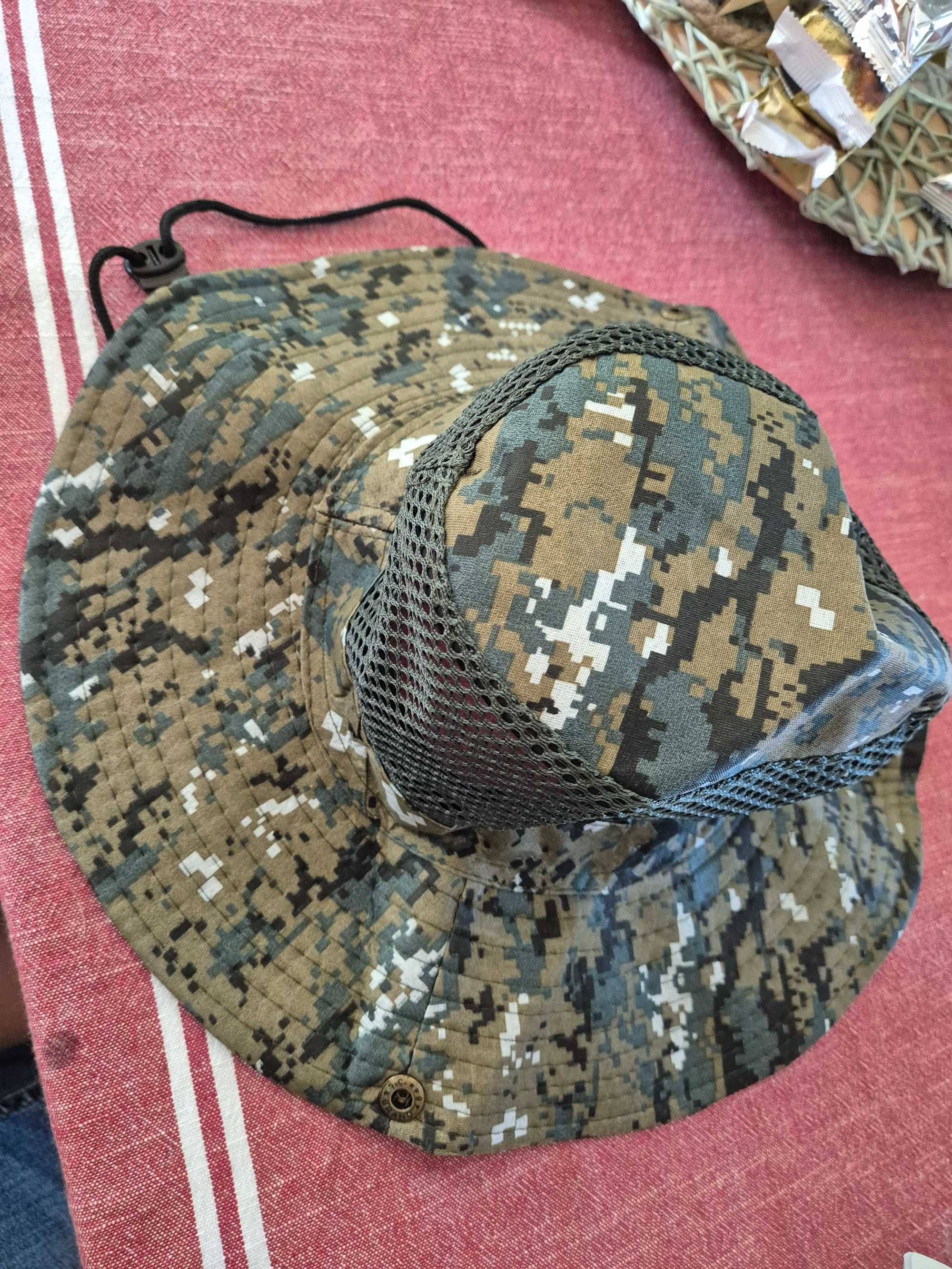 Oddychający kapelusz kamuflażowy uni