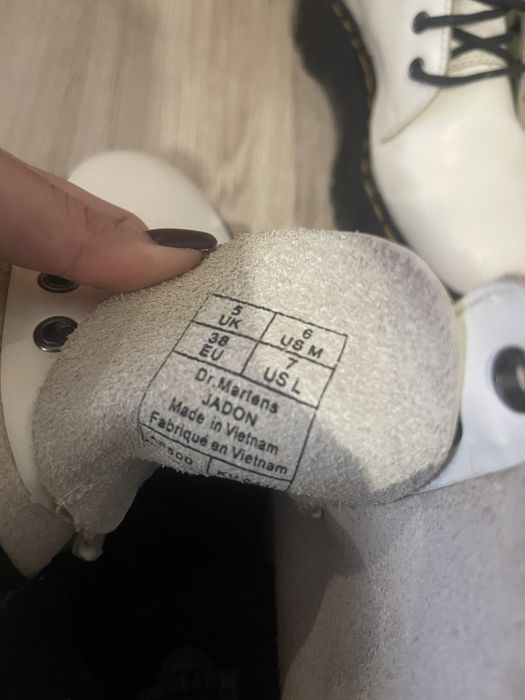 Берци dr. martens Jadon