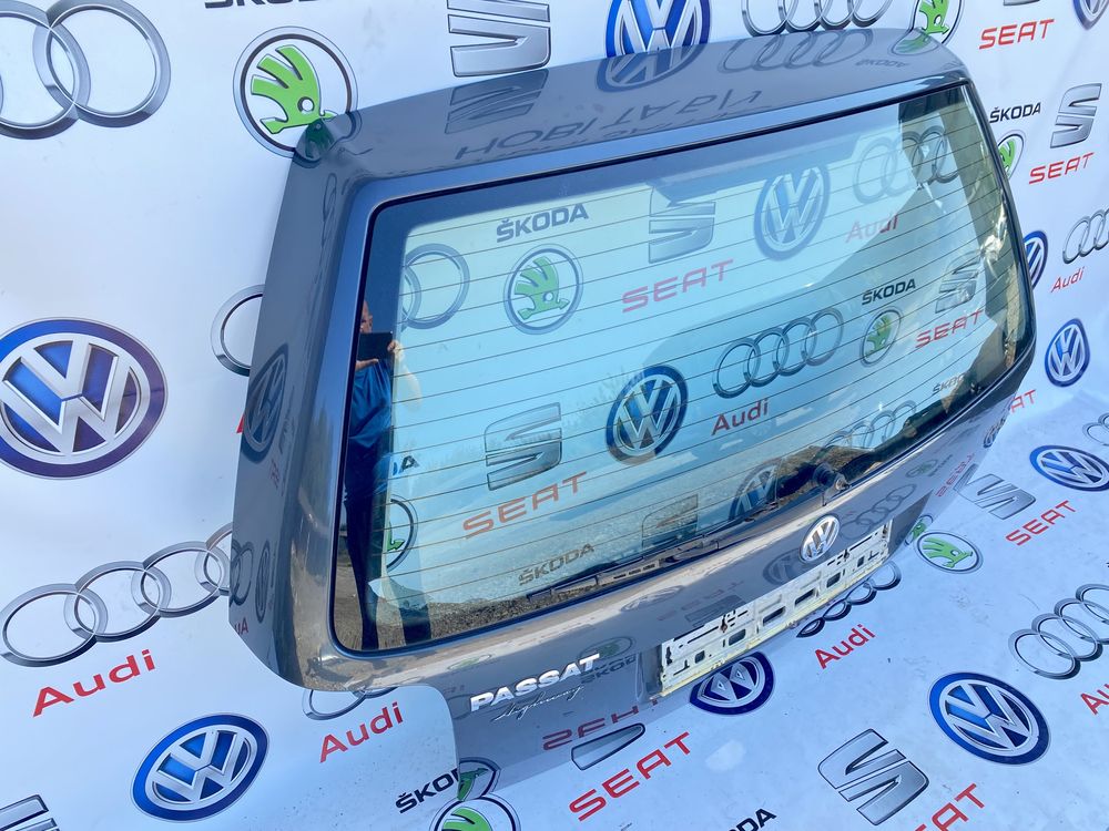 Задня кришка багажника ляда кляпа двері Volkswagen Passat Пасат B5+