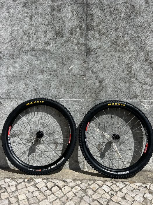 Rodas Industry 9 Hydra / DT-Swiss Ex511