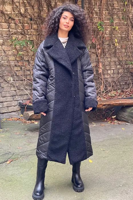 Пальто з плащової тканини та букле