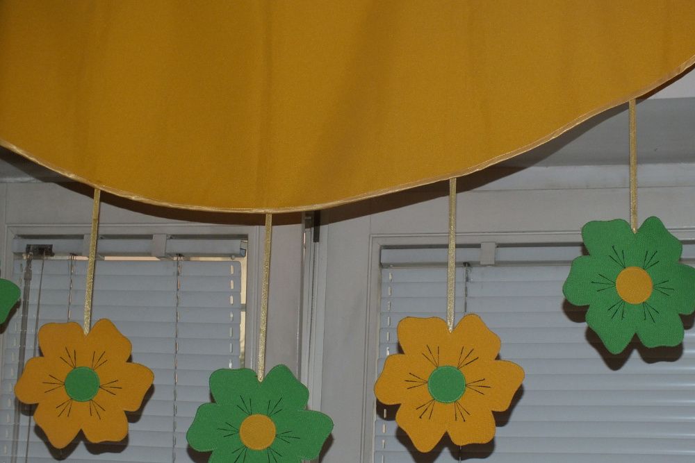 Żyrandol dla dziewczynki i zasłonka kwiatek antresola na życzenie