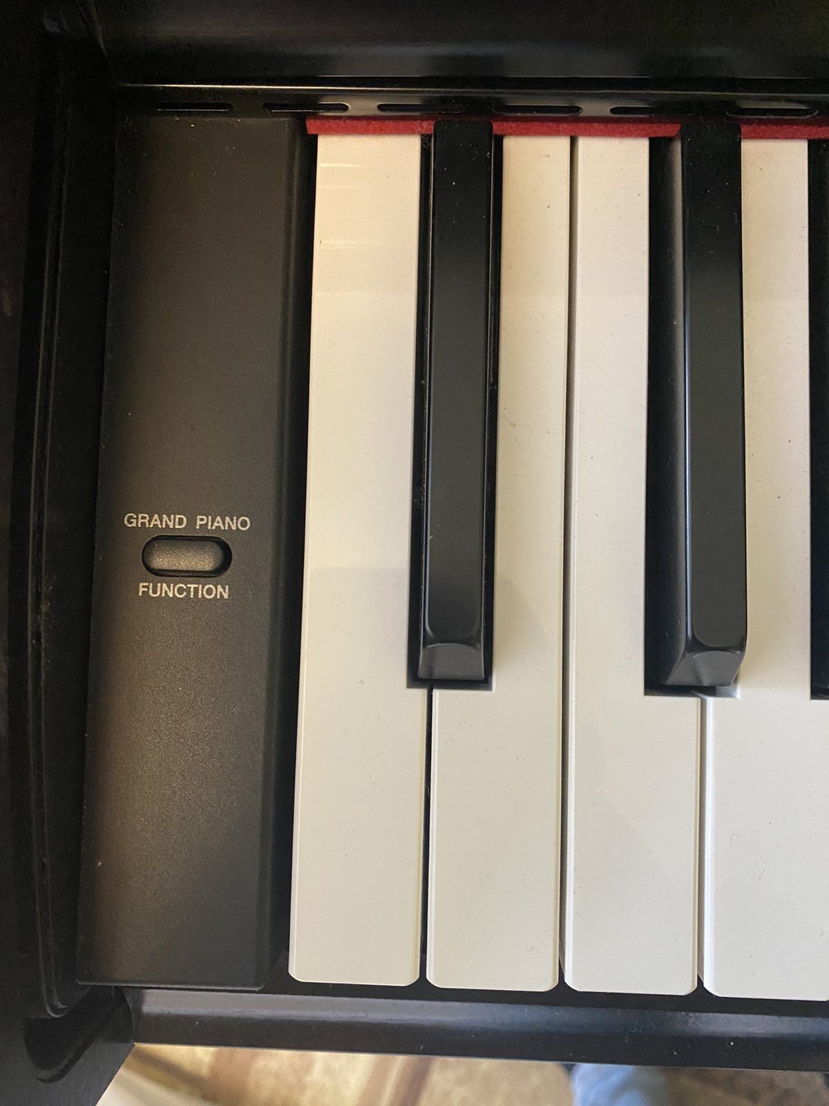 Цифрове піаніно Yamaha Arius YDP -103