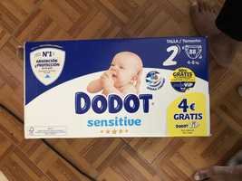 3 Caixas dodot sensitive 30€ 1 caixa 10€