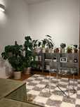Metalowy regał IKEA HYLLIS