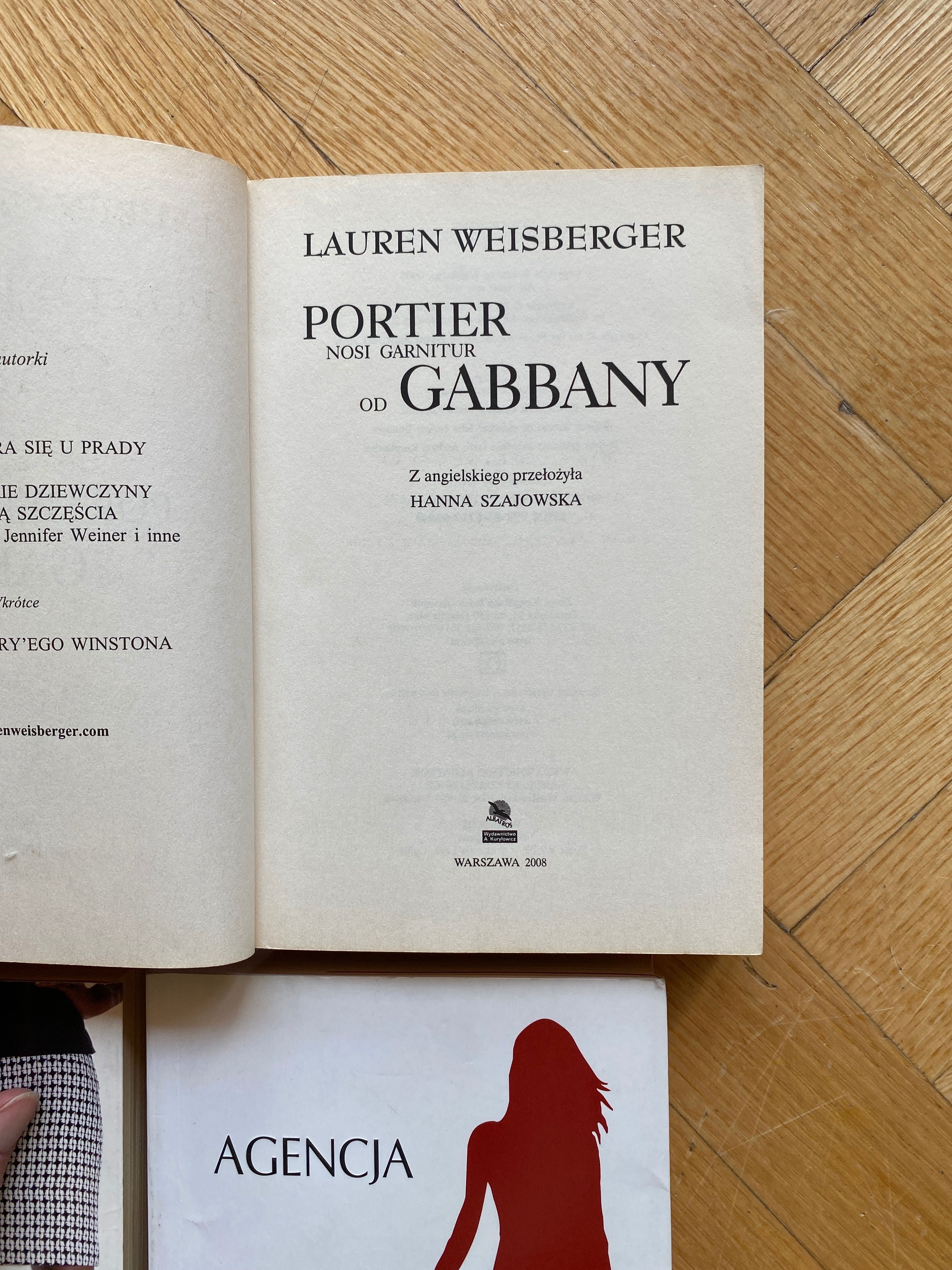 Seria Portier Nosi Garnitur od Gabbany Lauren Weisberger