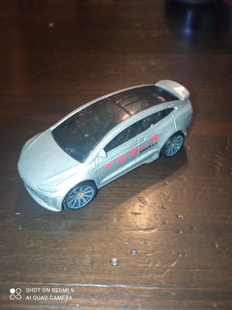 Tesla model X hot wheels