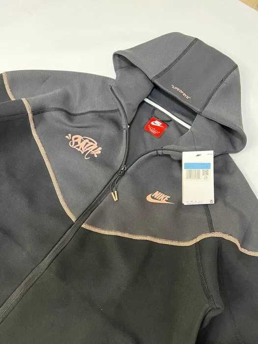 Nike tech fleece x Syna World(читати опис)
