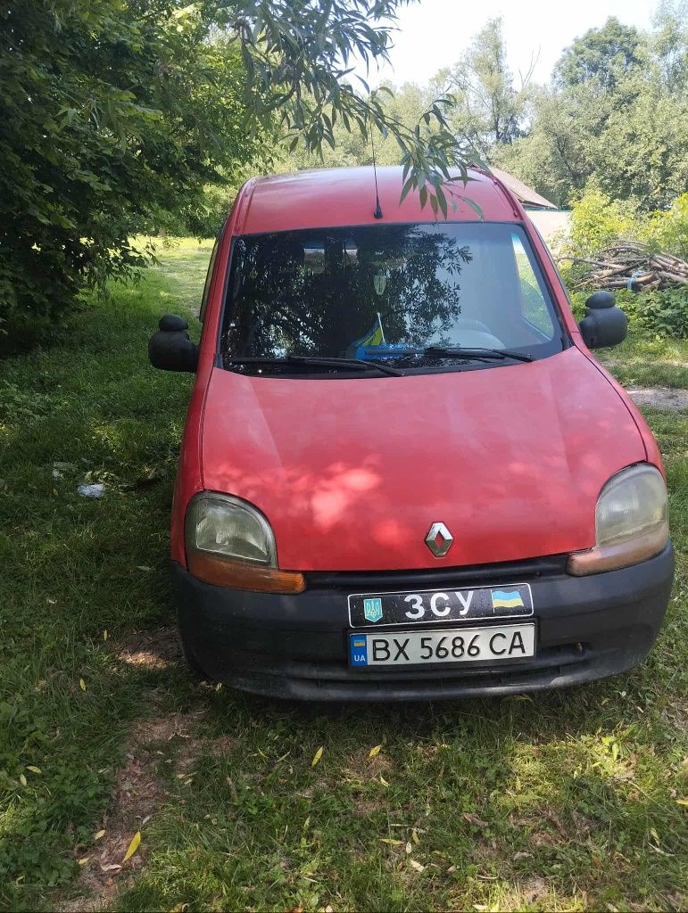 Продаю машину Рено кенго 2000 рік в хорошому стані  ціна договірна