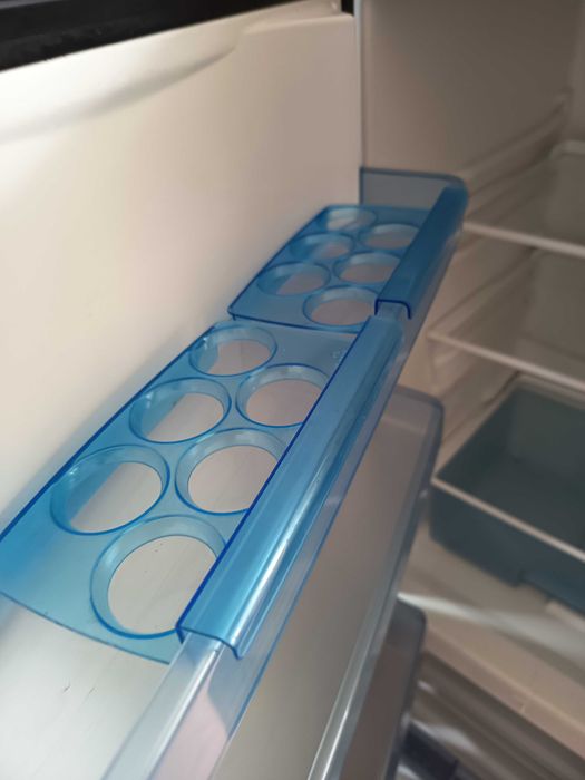 Frigorífico combinado Balay , usado com         algumas marcas