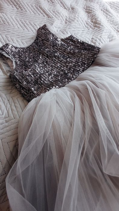 Пишна сукня,ОРЕНДА,плаття на дівчинку