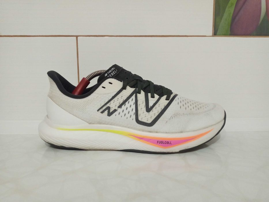 Кроссовки New Balance 43,5 размер 27,5-28 см