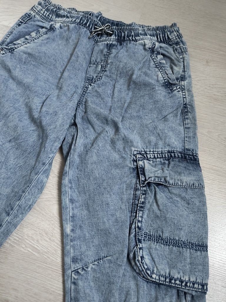 Spodnie chłopięce jeansowe 152