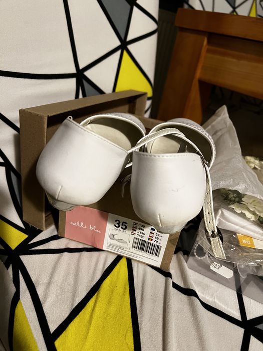 Buty konunijne białe do komuni 35 Nelly Blu ccc