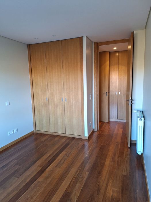 Vendo T2 junto ao Mercadona